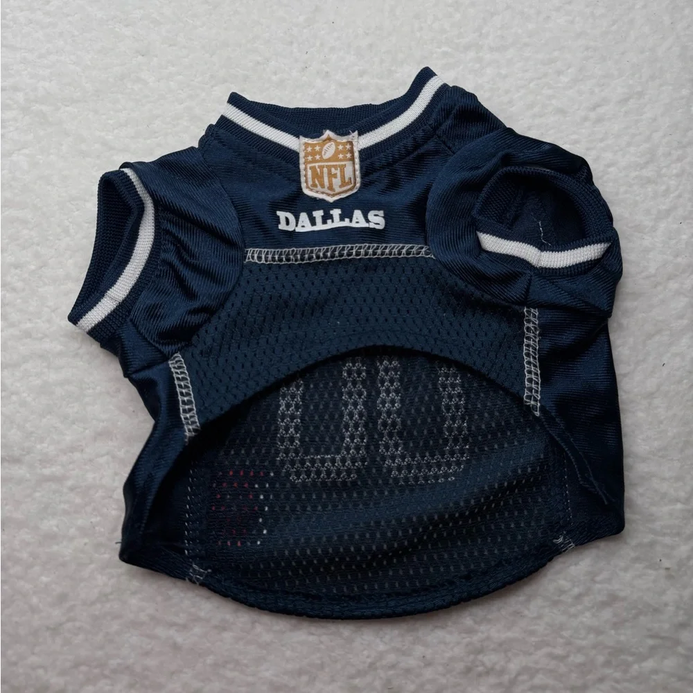 NFL Pets good size